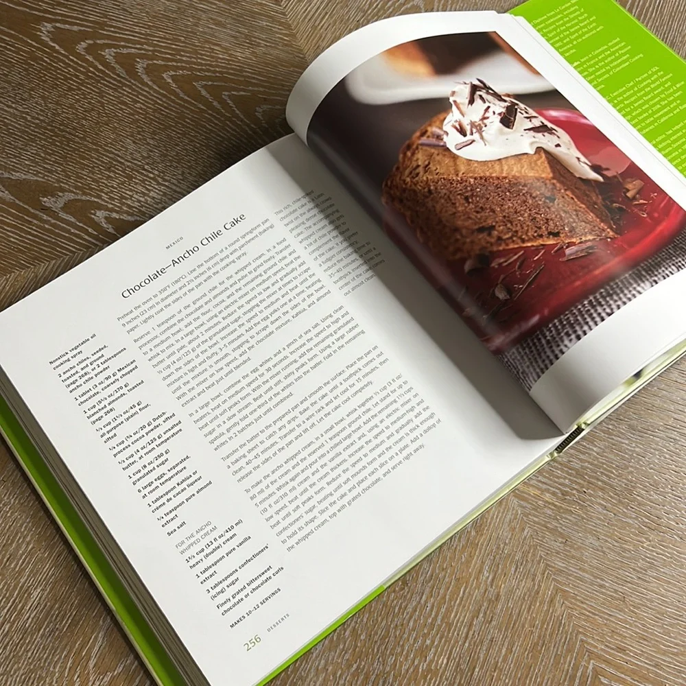 WILLIAMS -SONOMA Essential of Latin Cooking 287 Pages Cookbook